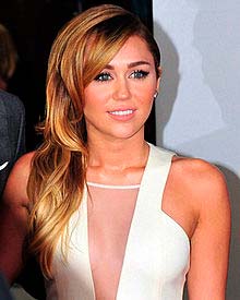 Miley Cyrus - vooxpopuli.com