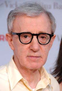Woody Allen sin camiseta - vooxpopuli.com